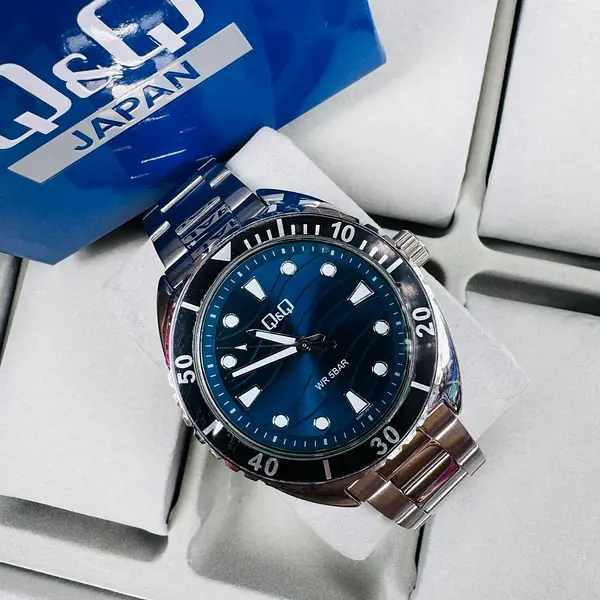 Reloj Q&Q De Hombre Q08c-001py