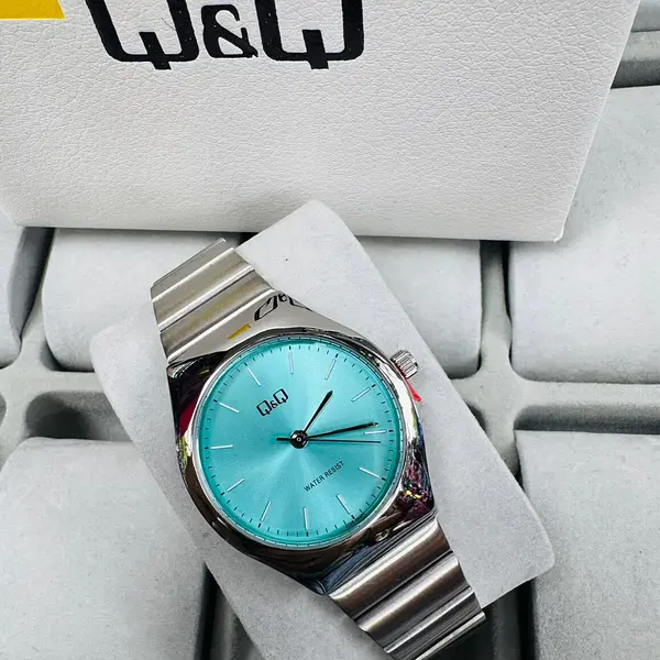 Reloj Q&Q De Dama Q72b-001py - 002 - 003 - 004