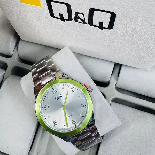 Reloj Q&Q De Dama Q78b-001py - 002 - 005 - 007 - 008