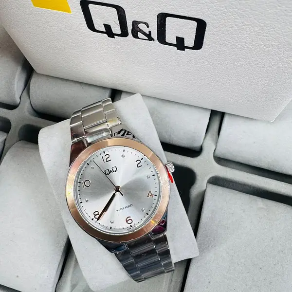 Reloj Q&Q De Dama Q78b-001py - 002 - 005 - 007 - 008