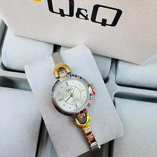 Reloj Q&Q De Dama Q12c-502py -- Q12c-501py