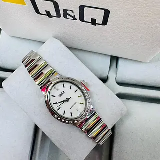Reloj Q&Q De Dama Q95b-500py