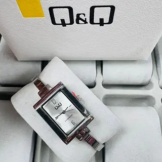 Reloj Q&Q De Dama Q14c-500py