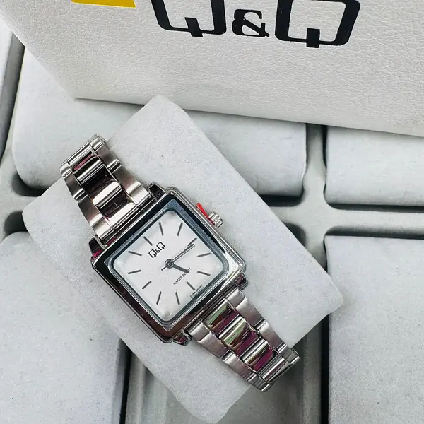 Reloj Q&Q De Dama C72a-001py