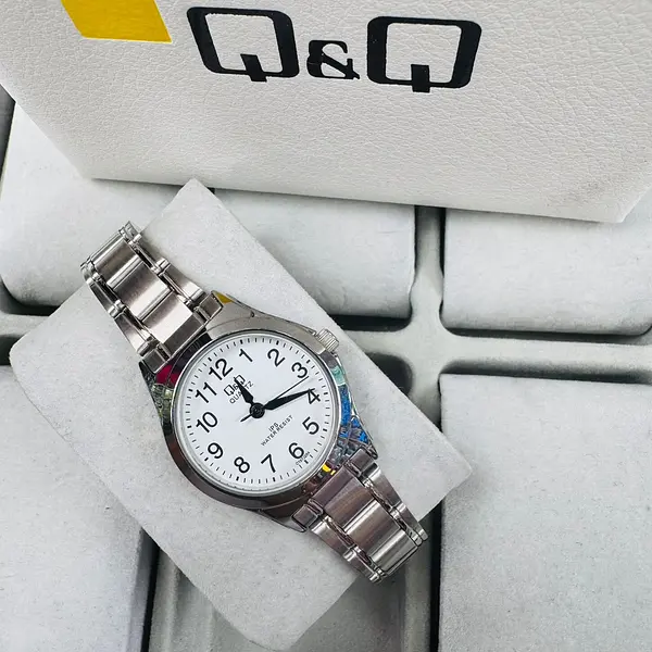 Reloj Q&Q De Dama C197j204y