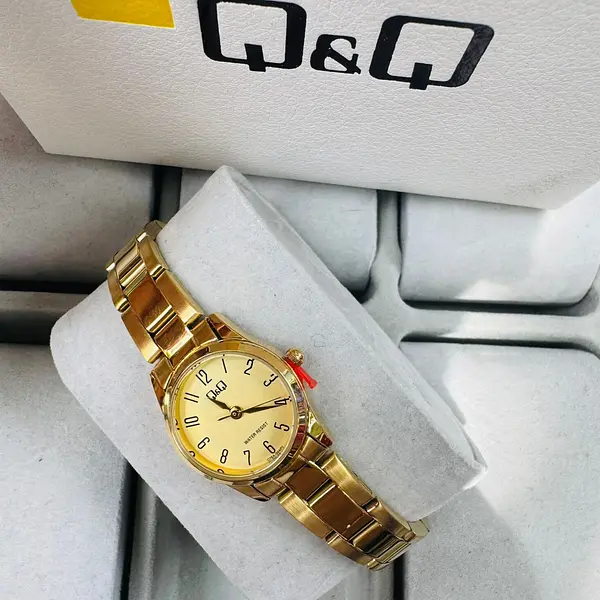 Reloj Q&Q De Dama C75a-004py|