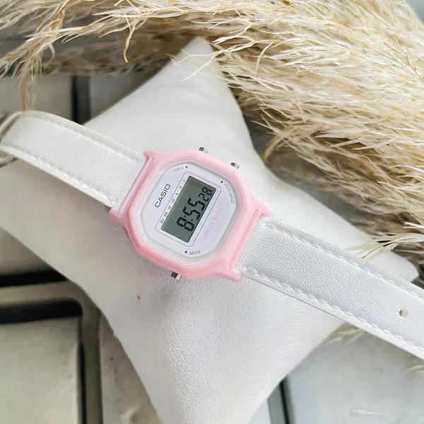 Reloj Casio Digital La20wh-4a